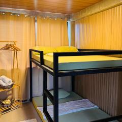 Maru Vibe lofthouse Elyu