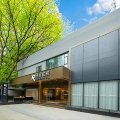 Rezen Borui Hotel Guangzhou Zhengjia Plaza Sports Center Branch