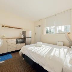 Burwood Cozy Studio