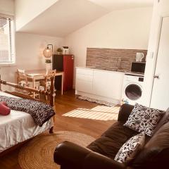 Love Cottage