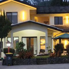 Nur Alam Hotel Lembang