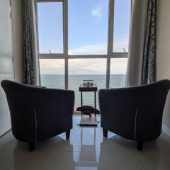 Kacey's Oceanview Condo