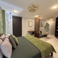 AC - Studio Apartment
