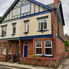 Vas' York House