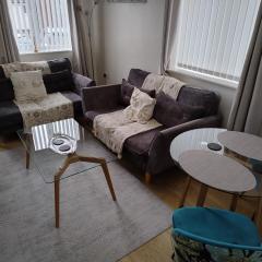cosy annex close to leeds airport