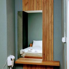 Hotel Ari