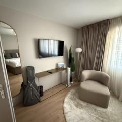 Urban Nest Baar - Luxury double room in shared apartment