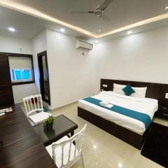 HOTEL SHIVALI Inn