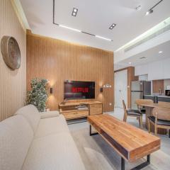 Private Apartment - 1BR Aljada Home - Sleeps 4