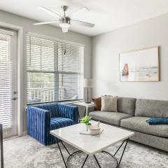 Landing Apartments Dry Creek - Huntsville