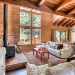 Northwoods Hangout Near Tahoe Donner