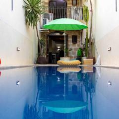 Casa Naxxar 4 Floor Townhouse and Private Pool