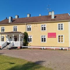 Lönneberga Vandrarhem & Hostel