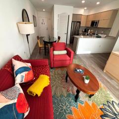Urban Gorgeous Hollywood Living with rooftop views and BBQ, GYM