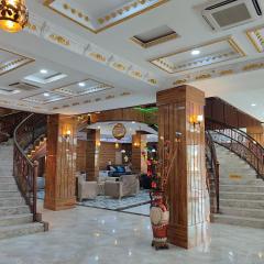Immaculate Excellence Luxury Hotel