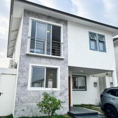 Casa de Lujo, Parking, Piscina, Gym, Juegos