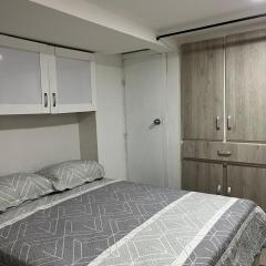 Habitación confortable, independiente y completa