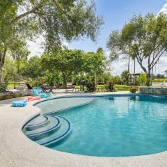 Riverfront Oasis with Private Deck in Los Fresnos!
