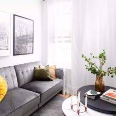 Spacious 3BR Retreat Near Times Square