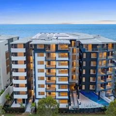 Luxury Coastal Living - Beach Life