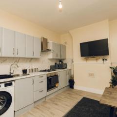 2 Beds Suburb Nestled Nook