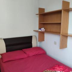 cheap room near USM Georgetown