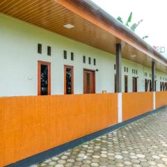 RedDoorz near Wisata Kalianget Wonosobo