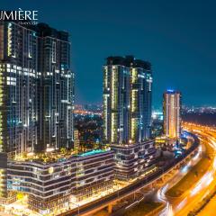 The Luxury Lumiere Riverside Suite