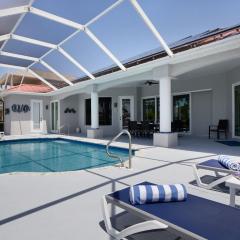 Cape Serenity- Luxury Waterfront Villa with Kayaks