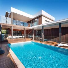 Blairgowrie Bay Villa - Luxe Pool and Beachfront