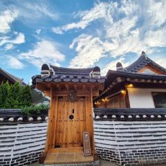 Hanokstay mokhwa