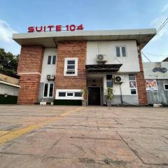 Suite 104 Hotel