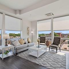 2BR City Loft Sweeping Glass Views