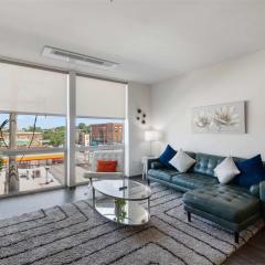 New Modern 1BR Lux City Escape