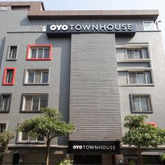 Super Townhouse Habitat New Town Rooms & Party Spaces