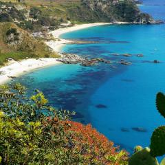 FronteMare Seaview Apartments - 60 M E T R I dal Mare