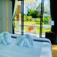 SangSom Water Front Fueng Fah Villa Sea Views
