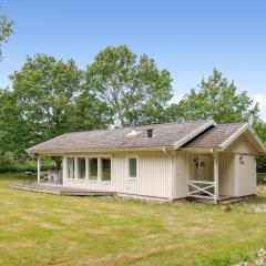 Holiday Home Gyllebo by Interhome