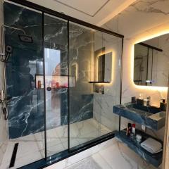 Loue appartement neuf et luxueux a skikda avec superbe vue mer