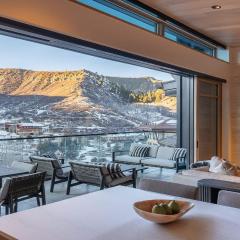 Elegant Mountain Penthouse with Slope Access & Hea