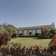Rosebank Cottage - Hot Tub & Log Stove