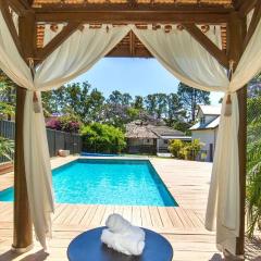 Bali Huts Escape