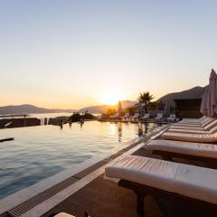 Royal Blue Resort & Residences