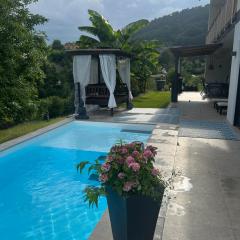 Palmen Oase Saarburg, Exklusives Retreat mit Pool, Palmen und traumhafter Aussicht