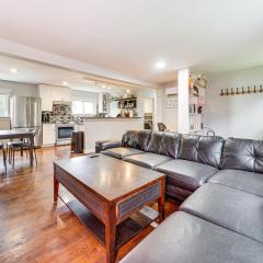 14 Mi to Dtwn Seattle Sleek Home with Large Yard