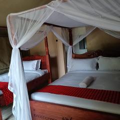 Mara Ntulele Camp