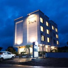 The Orange Flag - Renuka Hotel
