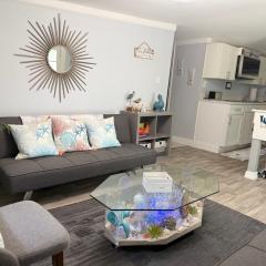 Cocoa, Beach house-2