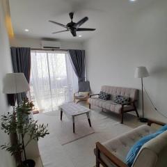 Condominium Crystal Heights