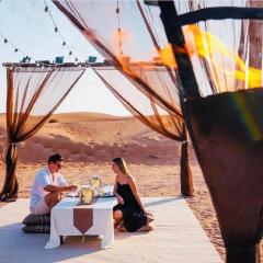 Desert island Camp